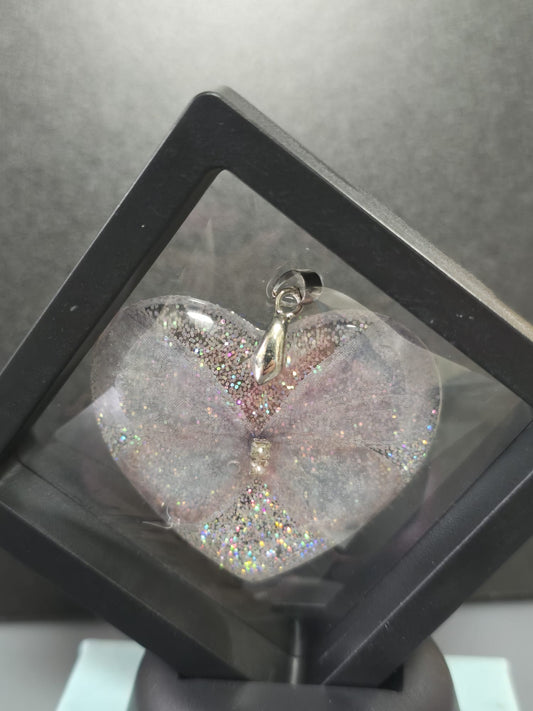 Sparkle heart pendant