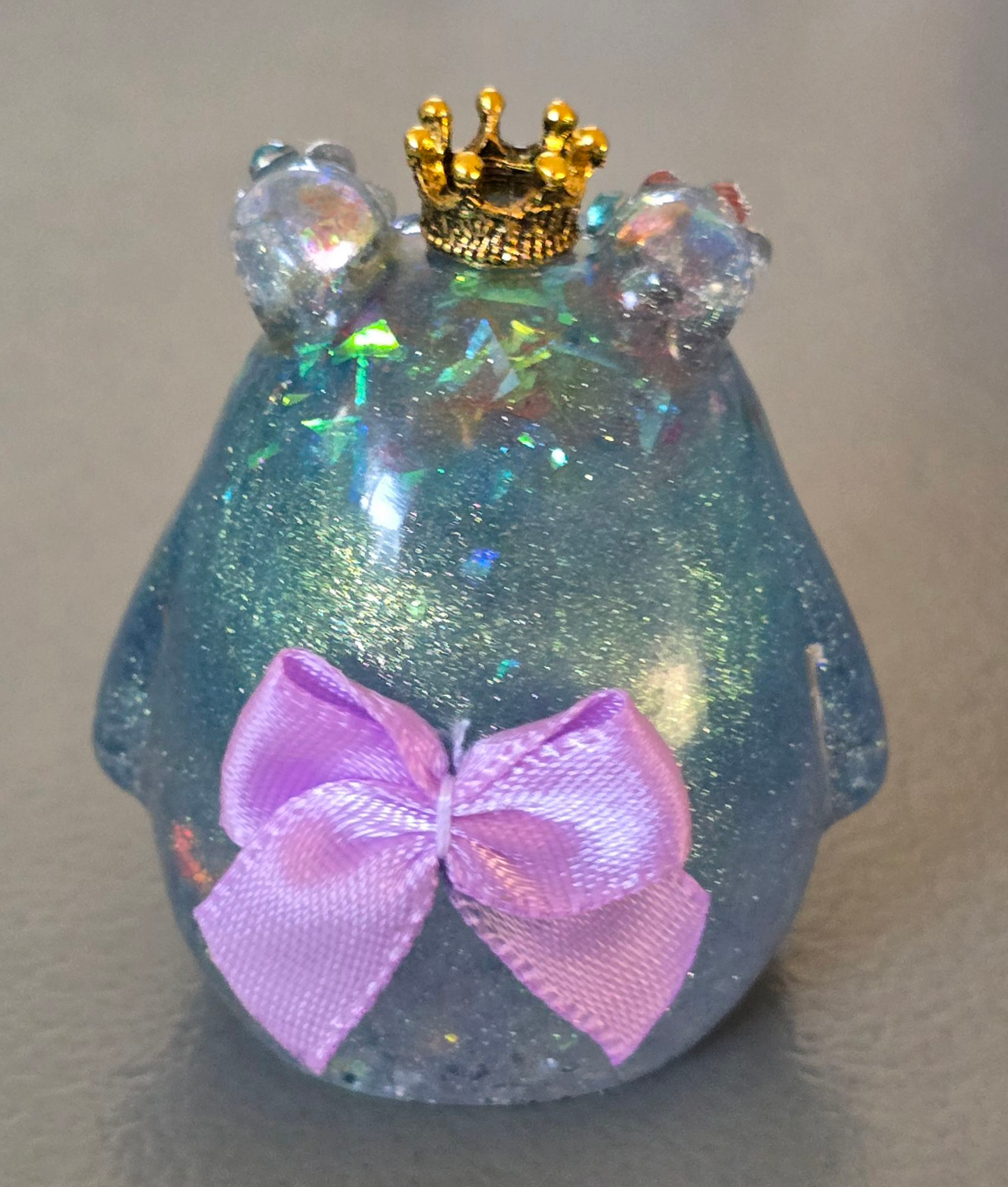 Bear sparkling blue