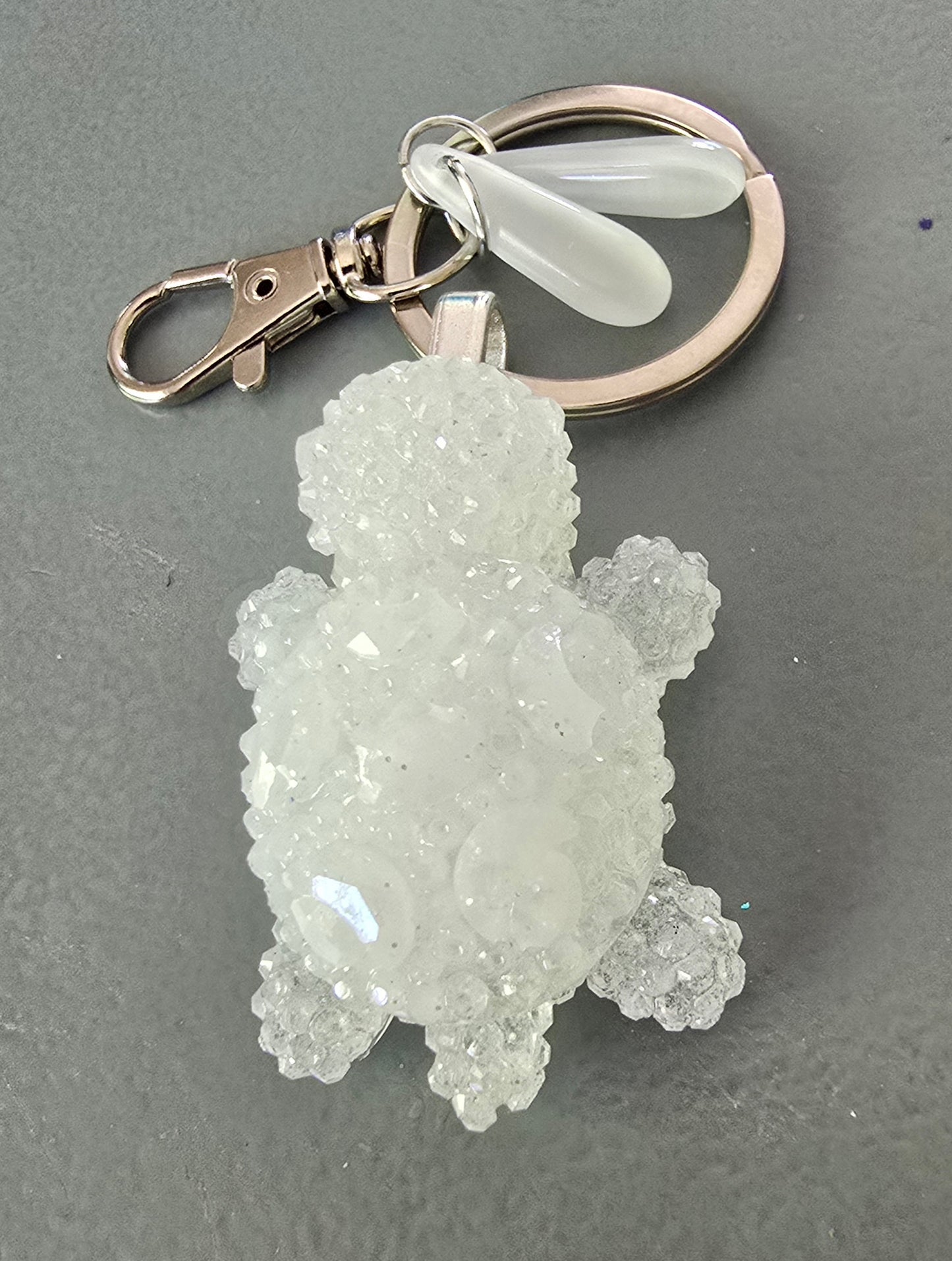 Keyring turtle crystal pure white