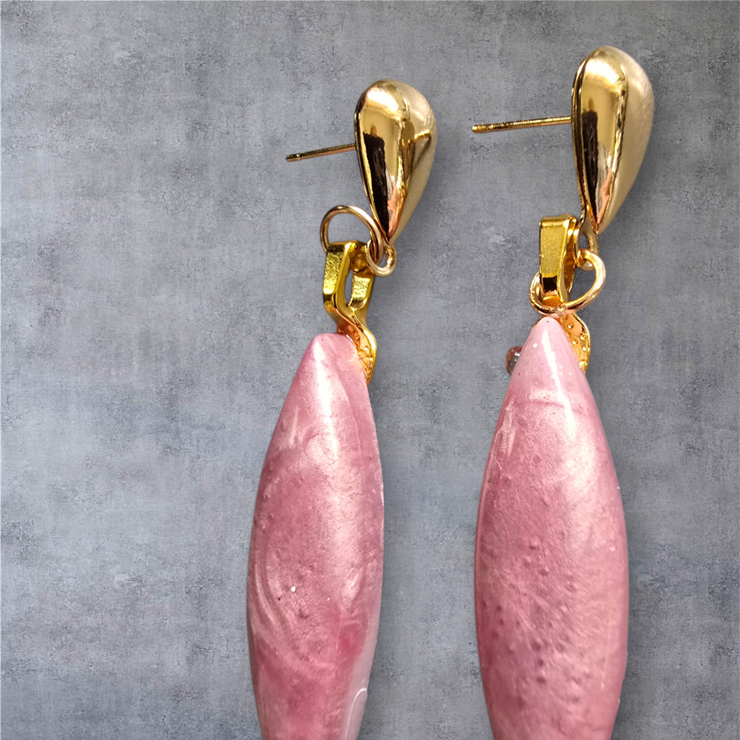 Earrings pink marble dangling