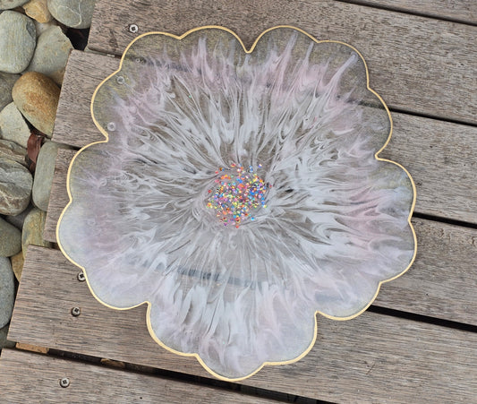 Platter soft petals white. Soft pink and turquoise