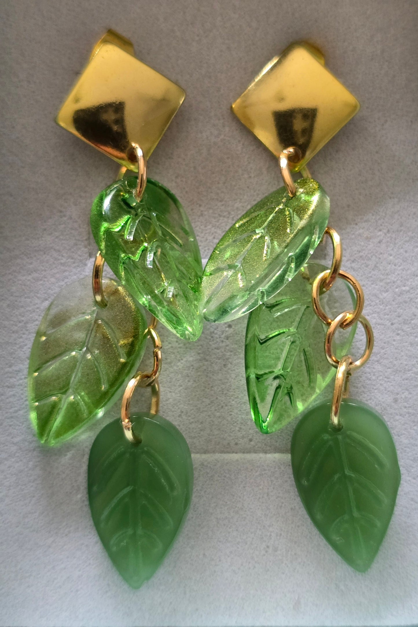 Earrings green leaves