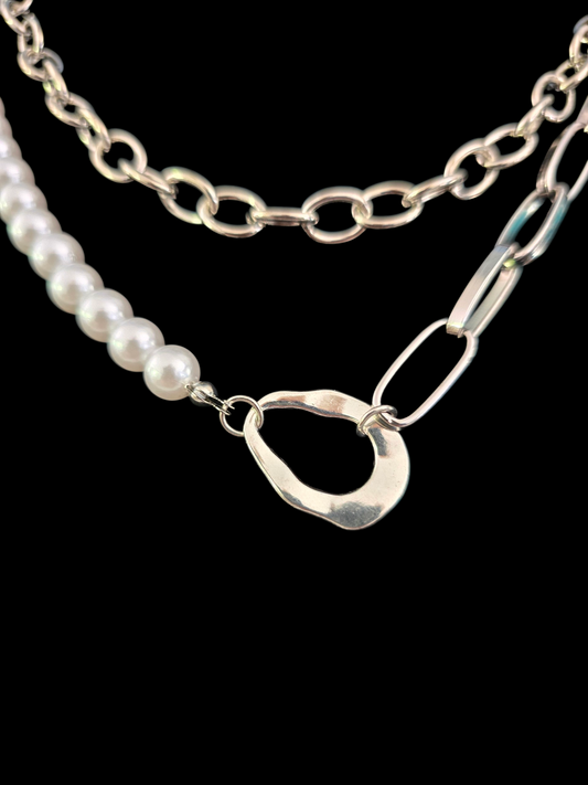 Pendant chunky silver chain with pearls