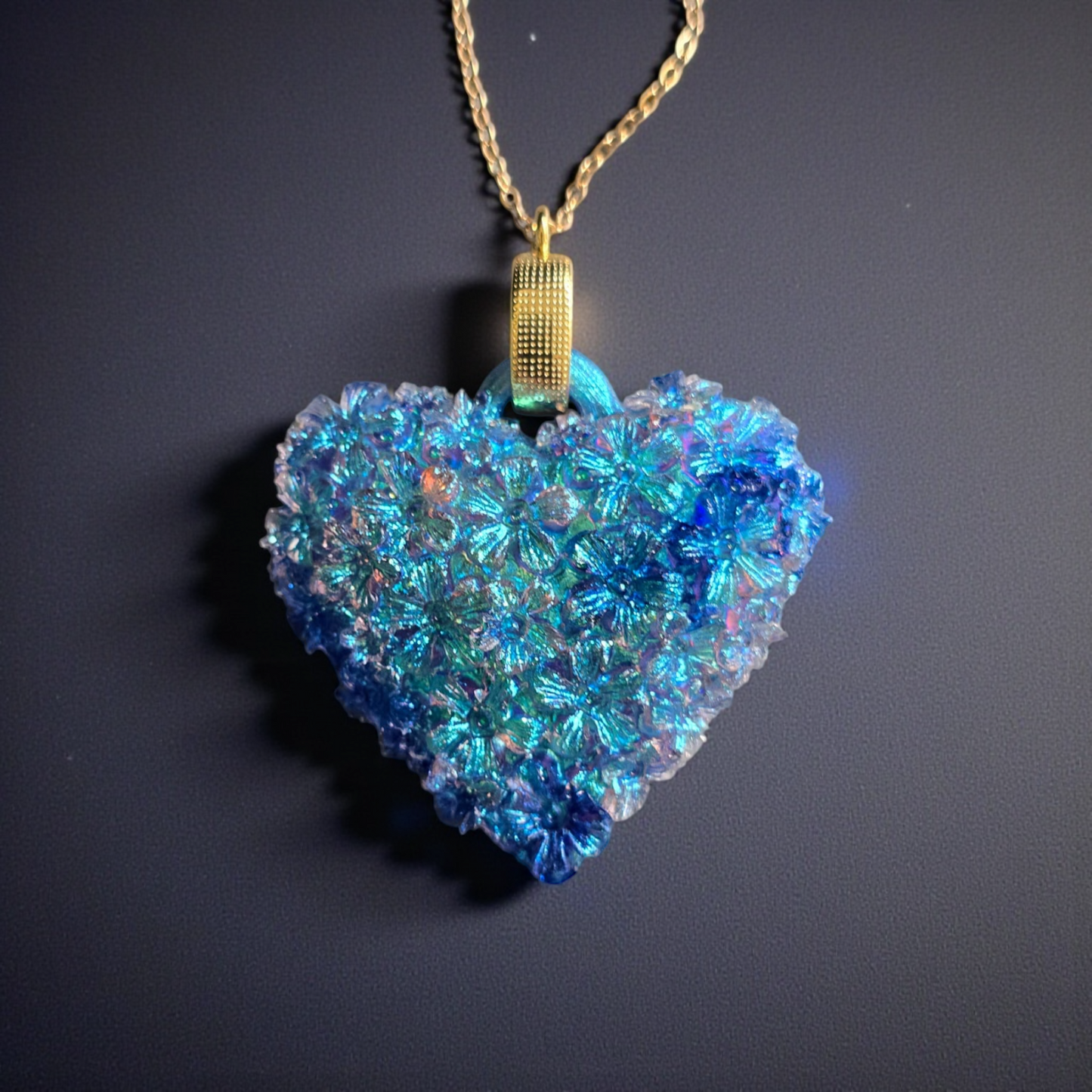 Pendant blue floral heart
