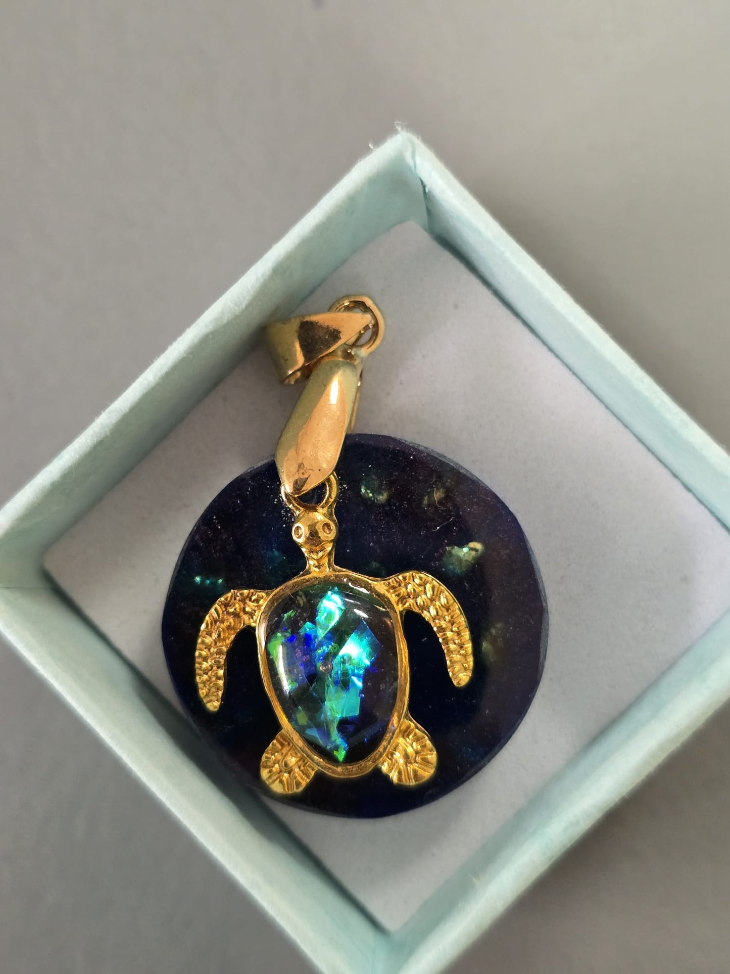 Pendant turtle