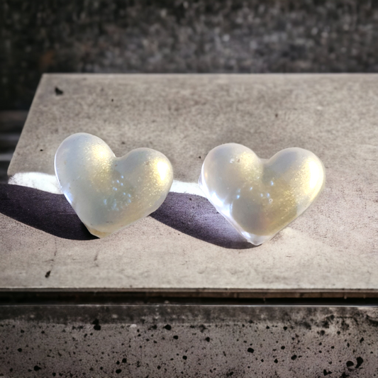 Earrings stud  Hearts Colour changing  golden white