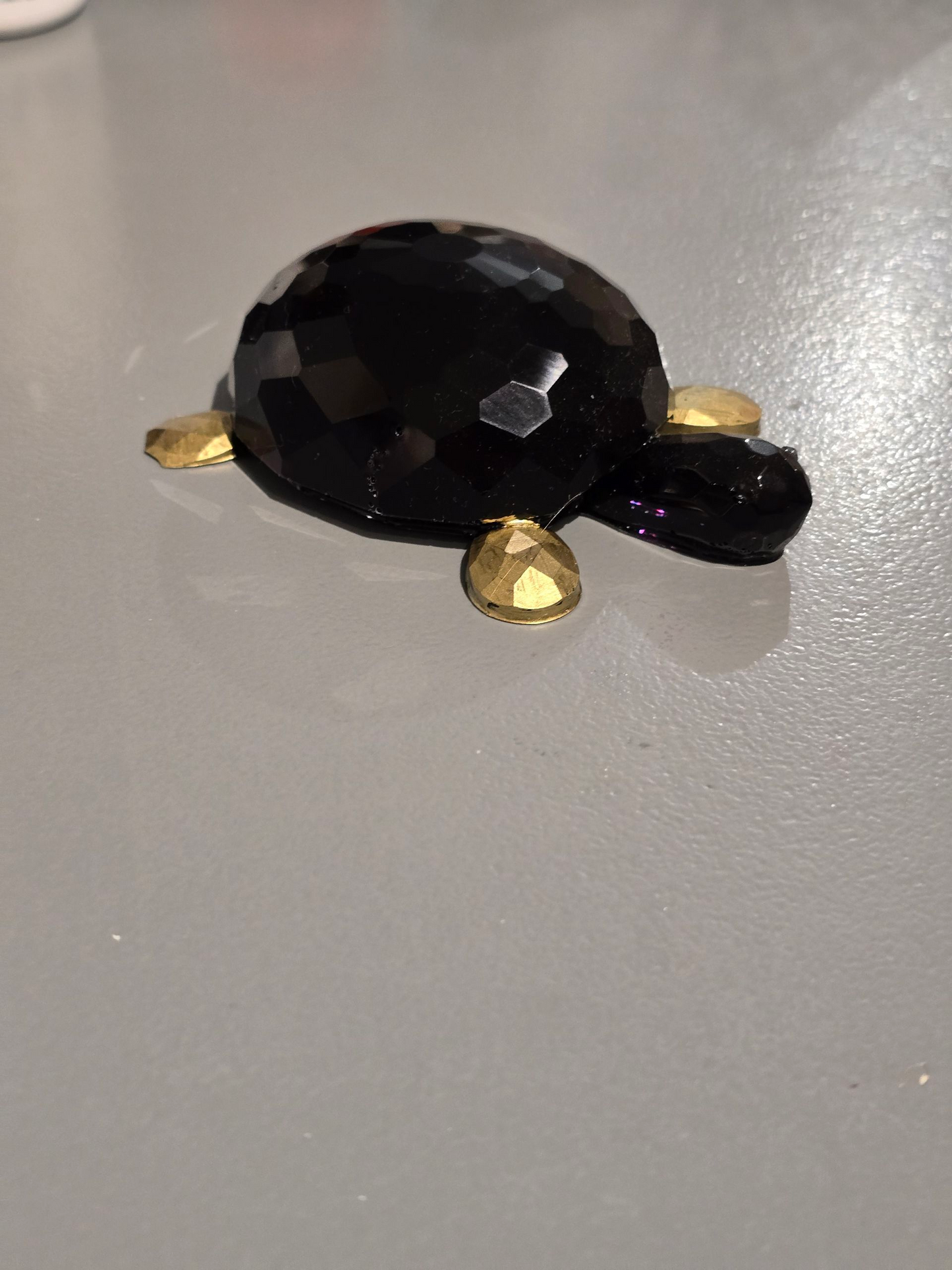 Turtle black Diamond cut and gold