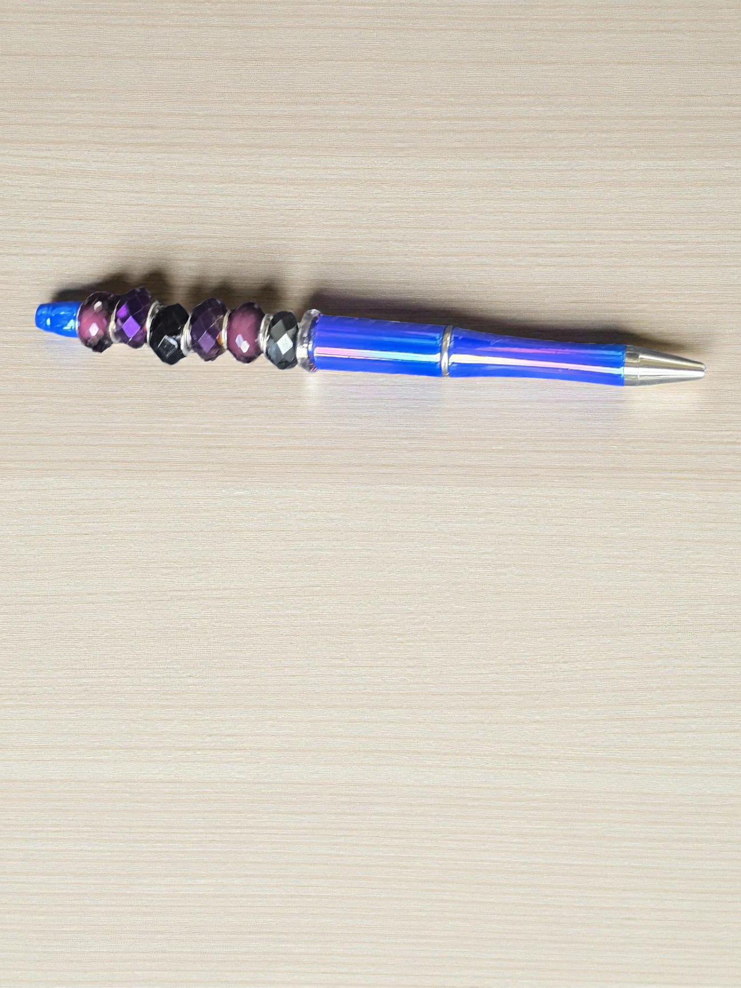 Beaded pen blue