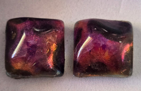 Earrings square studs