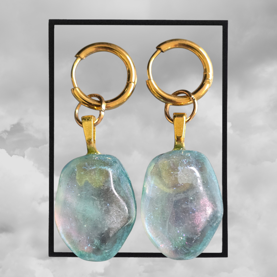 Earrings dangling water ripple