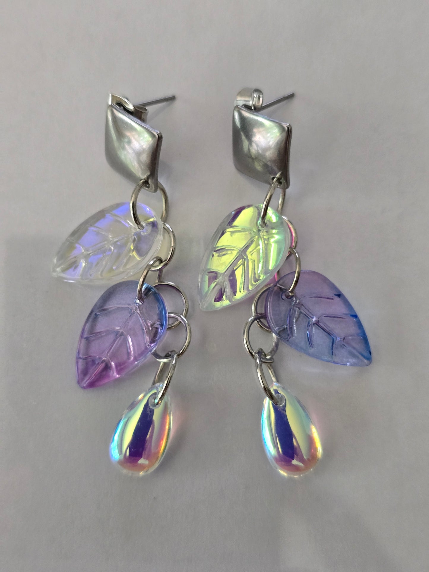 Earrings dangling purple leaves with teardrop and silver