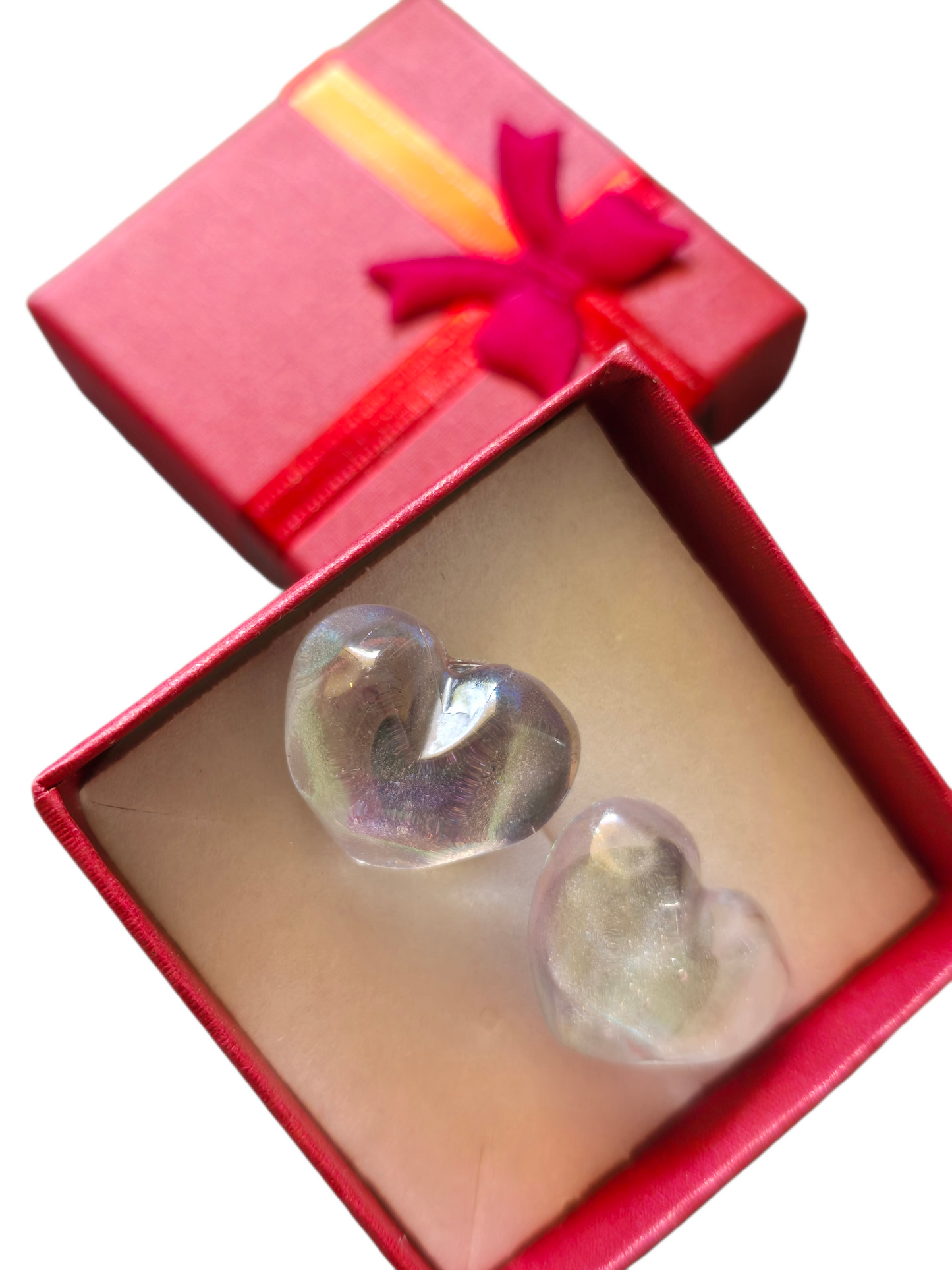 Earrings studs hearts diamond