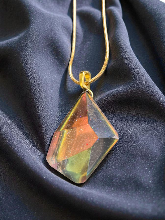 Pendant Prism