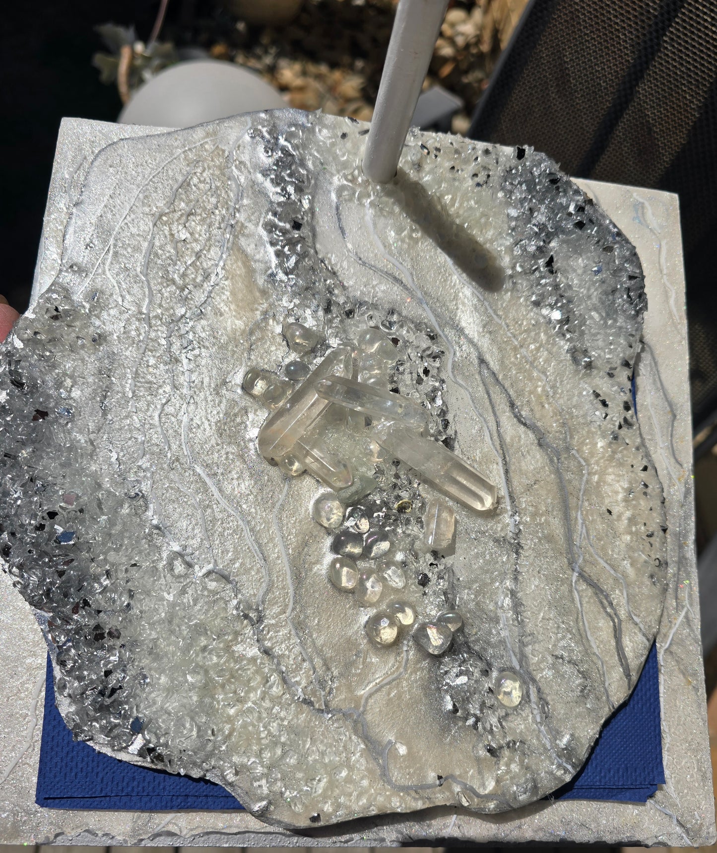 Napkin Holder geode style white with silver